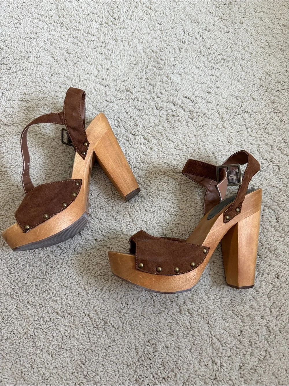 Early 2000’s Forever 22 Brown Suede Wood Platform Heels.